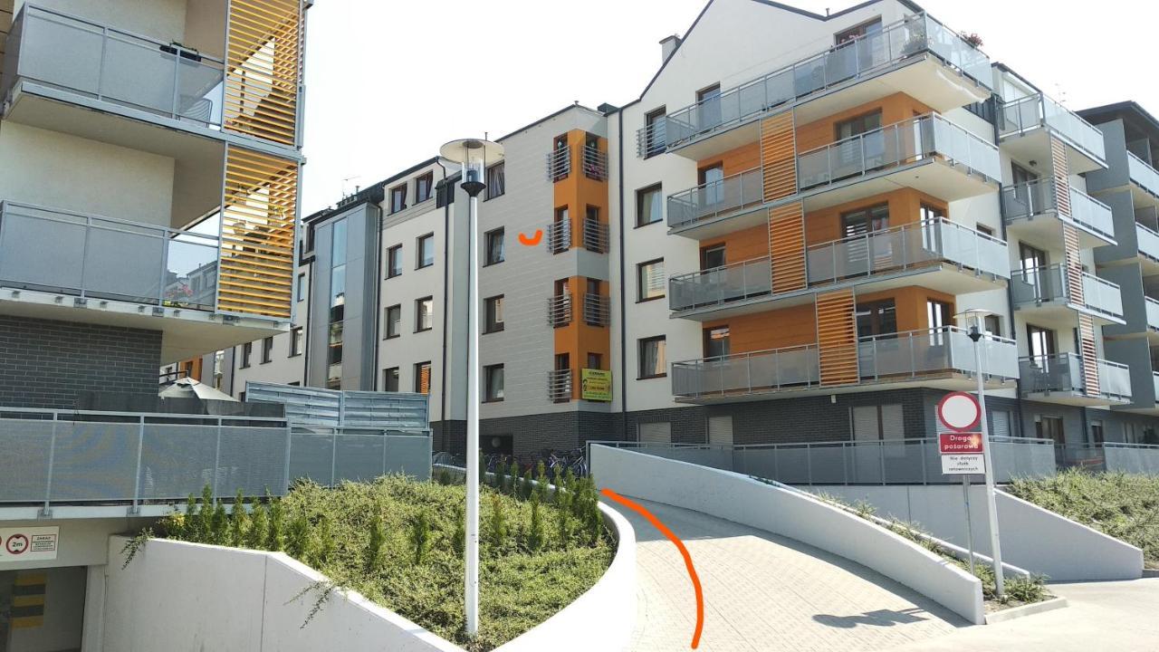 Studio Lux Gaj By Apartamenty Na Dni Вроцлав Екстериор снимка
