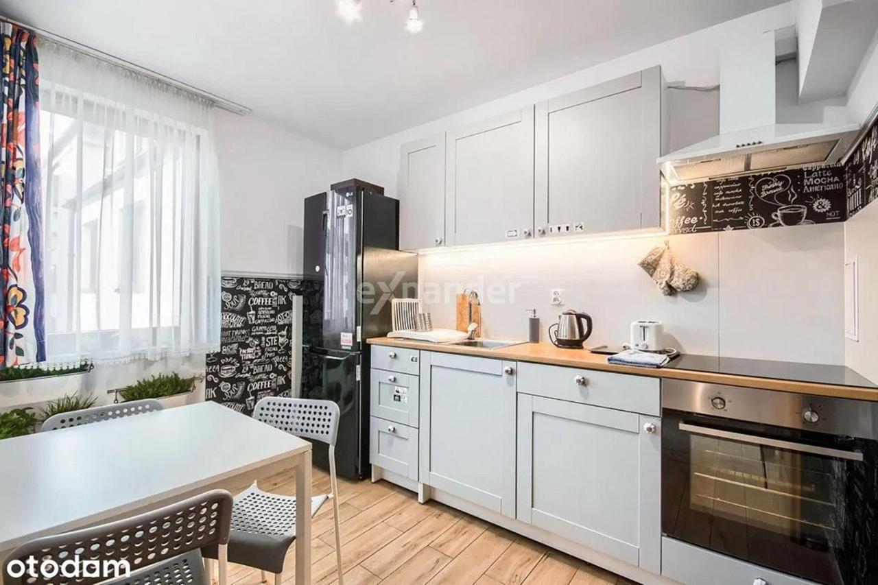 Studio Lux Gaj By Apartamenty Na Dni Вроцлав Екстериор снимка